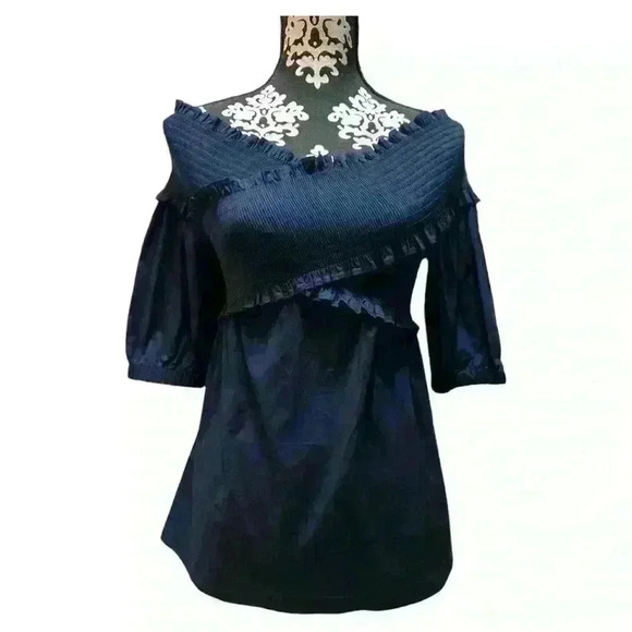 White House Black Market Smocked Off The Shoulder Poplin Blouse Size Small - Picture 7 of 9